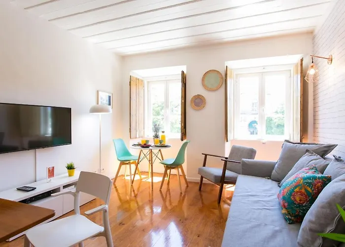 Sunlit photographers 1Bedroom Apartment in Alcântara