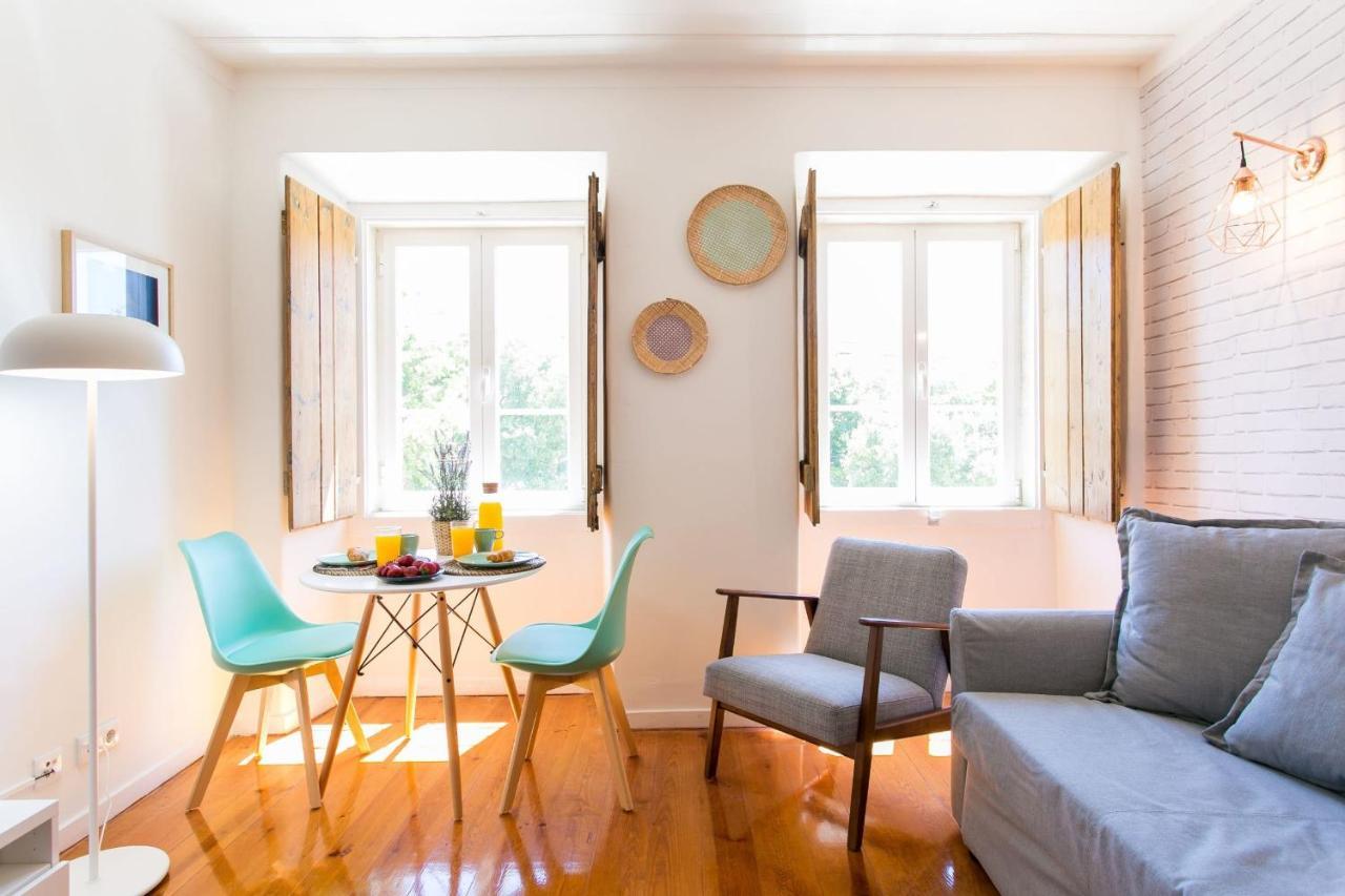 Sunlit Photographers 1bedroom In Alcântara Lisboa